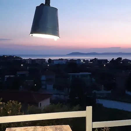 فيلة 《μάνα γη》