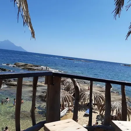 فيلة 《μάνα γη》 *